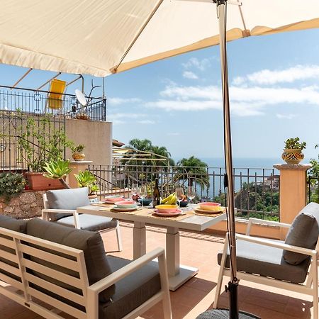 Taormina Panoramic Apartment With Parking Zewnętrze zdjęcie