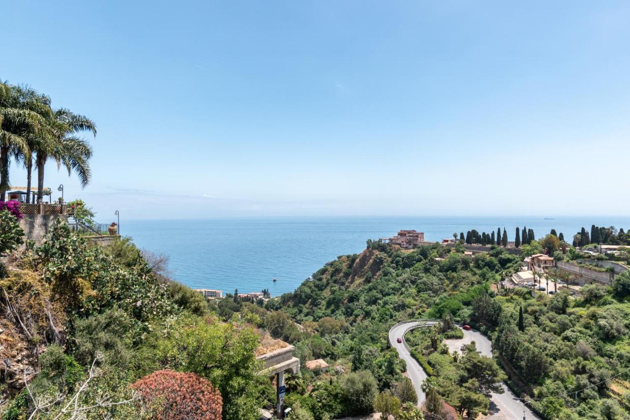 Taormina Panoramic Apartment With Parking Zewnętrze zdjęcie