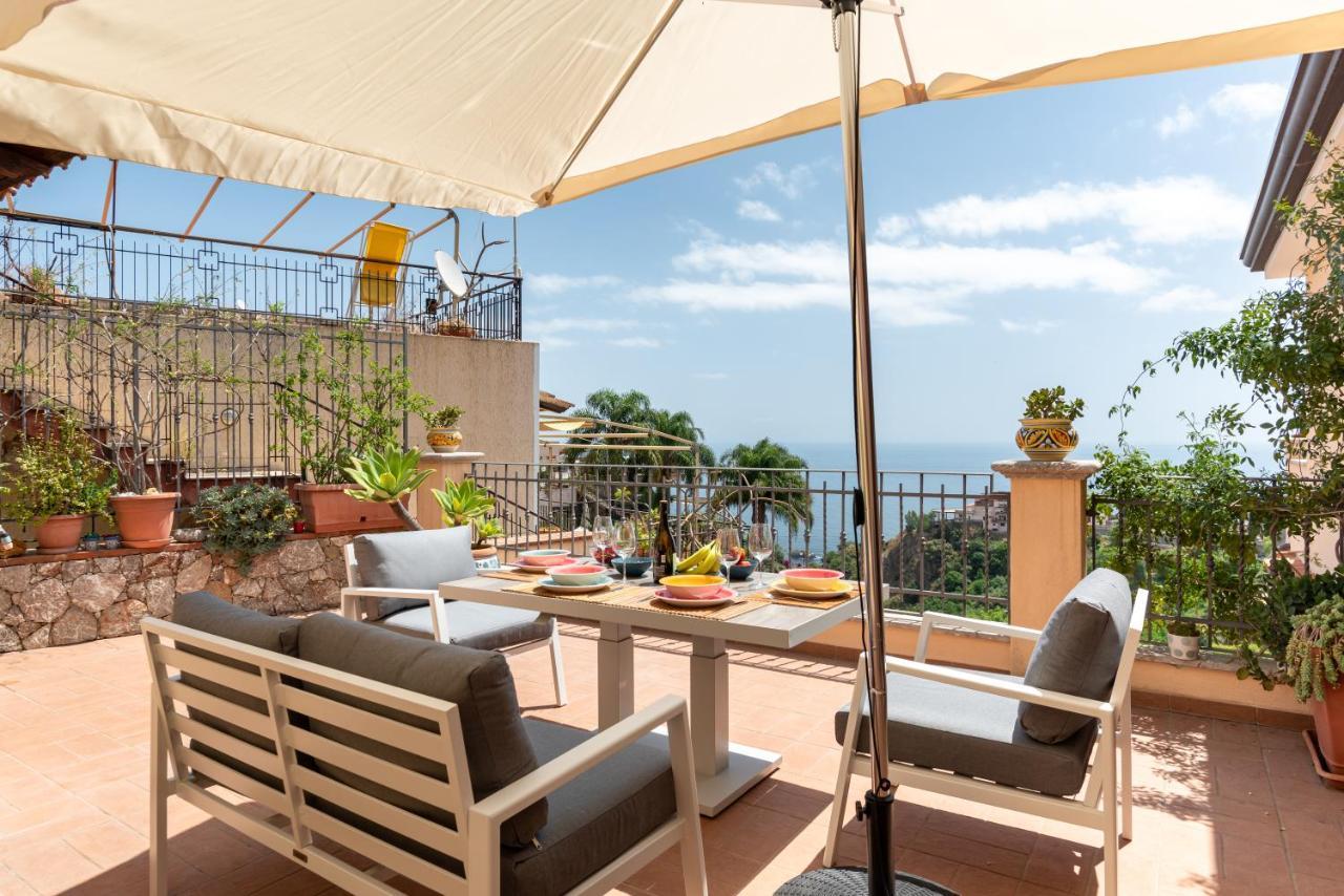 Taormina Panoramic Apartment With Parking Zewnętrze zdjęcie