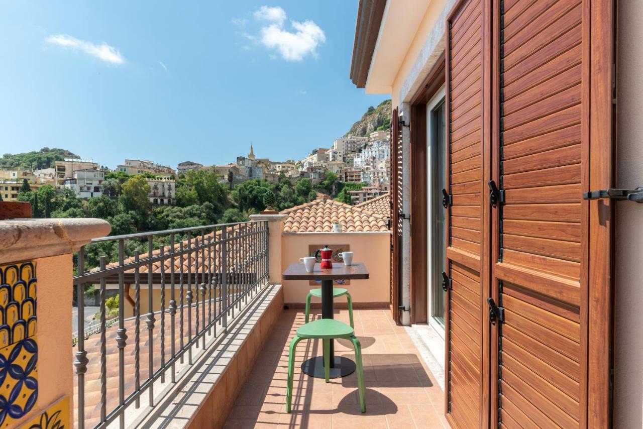 Taormina Panoramic Apartment With Parking Zewnętrze zdjęcie