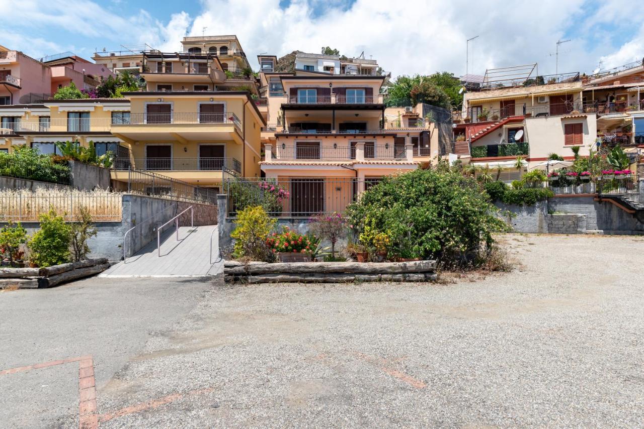 Taormina Panoramic Apartment With Parking Zewnętrze zdjęcie